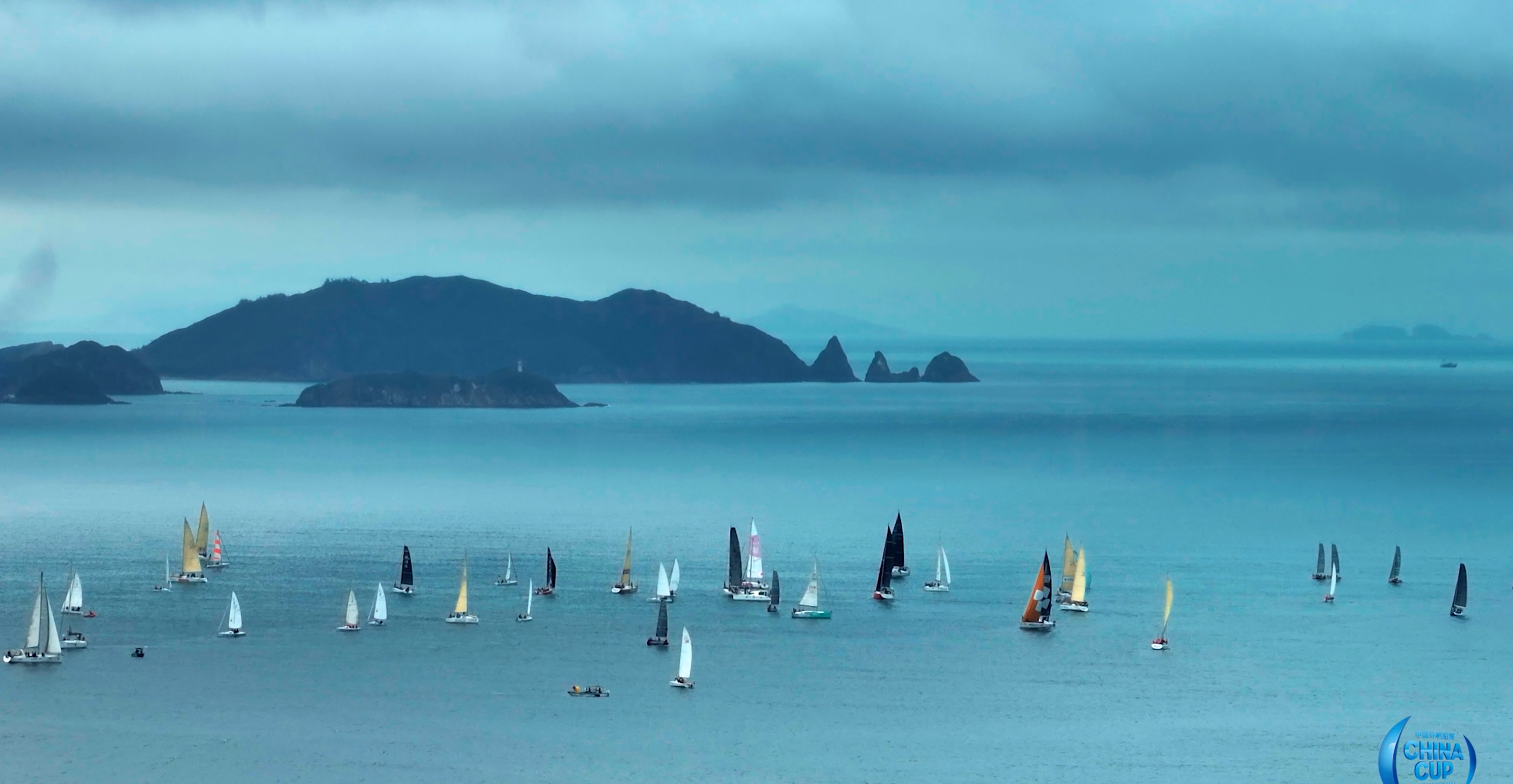 热烈欢迎泛洋传成航海赛队征战第15届中国杯帆船赛