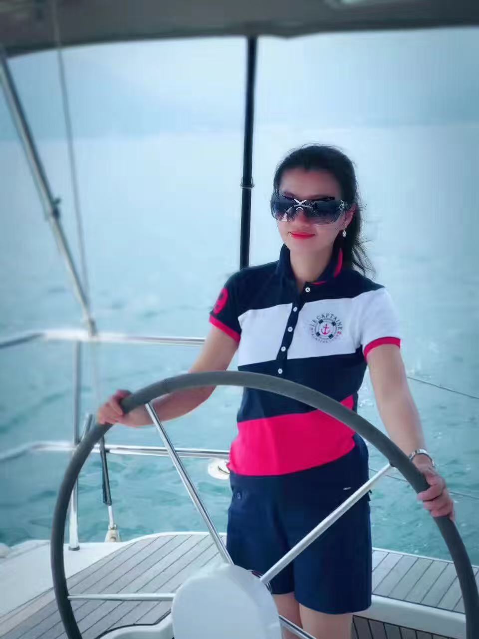 深圳市纵横四海航海赛事管理有限公司总经理 熊芳至